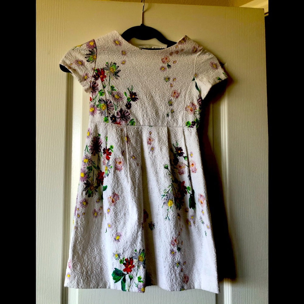 Zara kids 4 pcs floral dresses size 9-10
